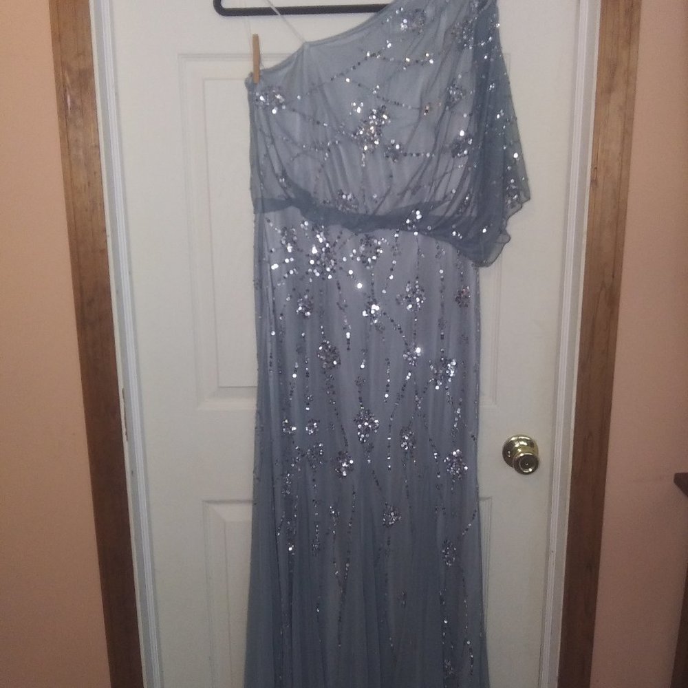 Fancy Schmancy Dress size 12p